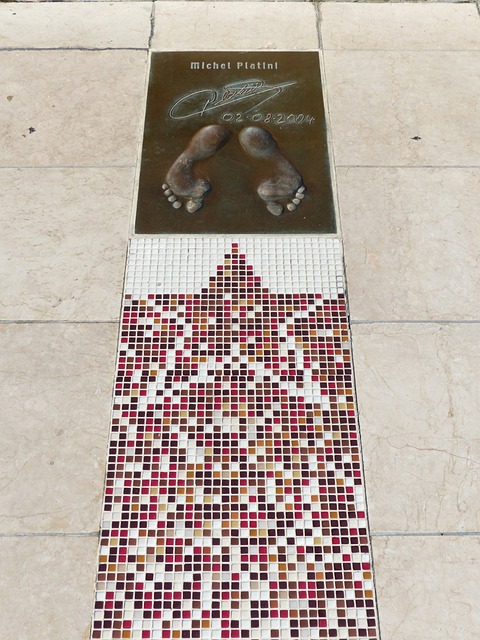 易最终能否 易最终能否